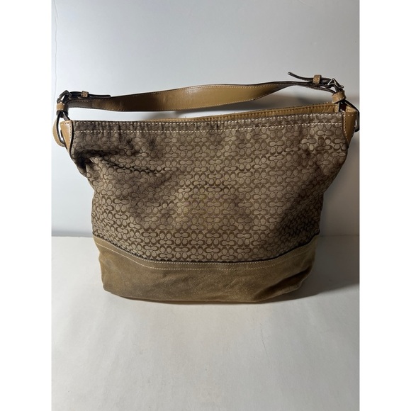 Coach Beige Signature Shoulder Bag - Picture 3 of 9